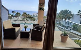 Esquinzo Pool & Beach